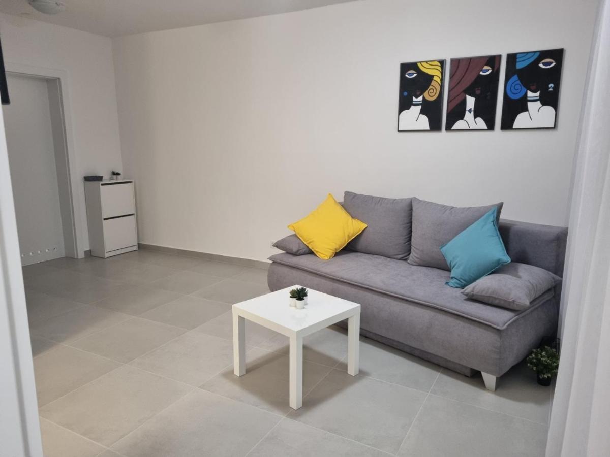 Appartement Lucis à Senj  Extérieur photo