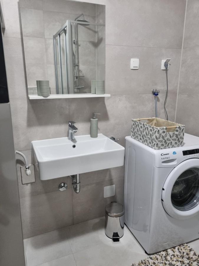 Appartement Lucis à Senj  Extérieur photo